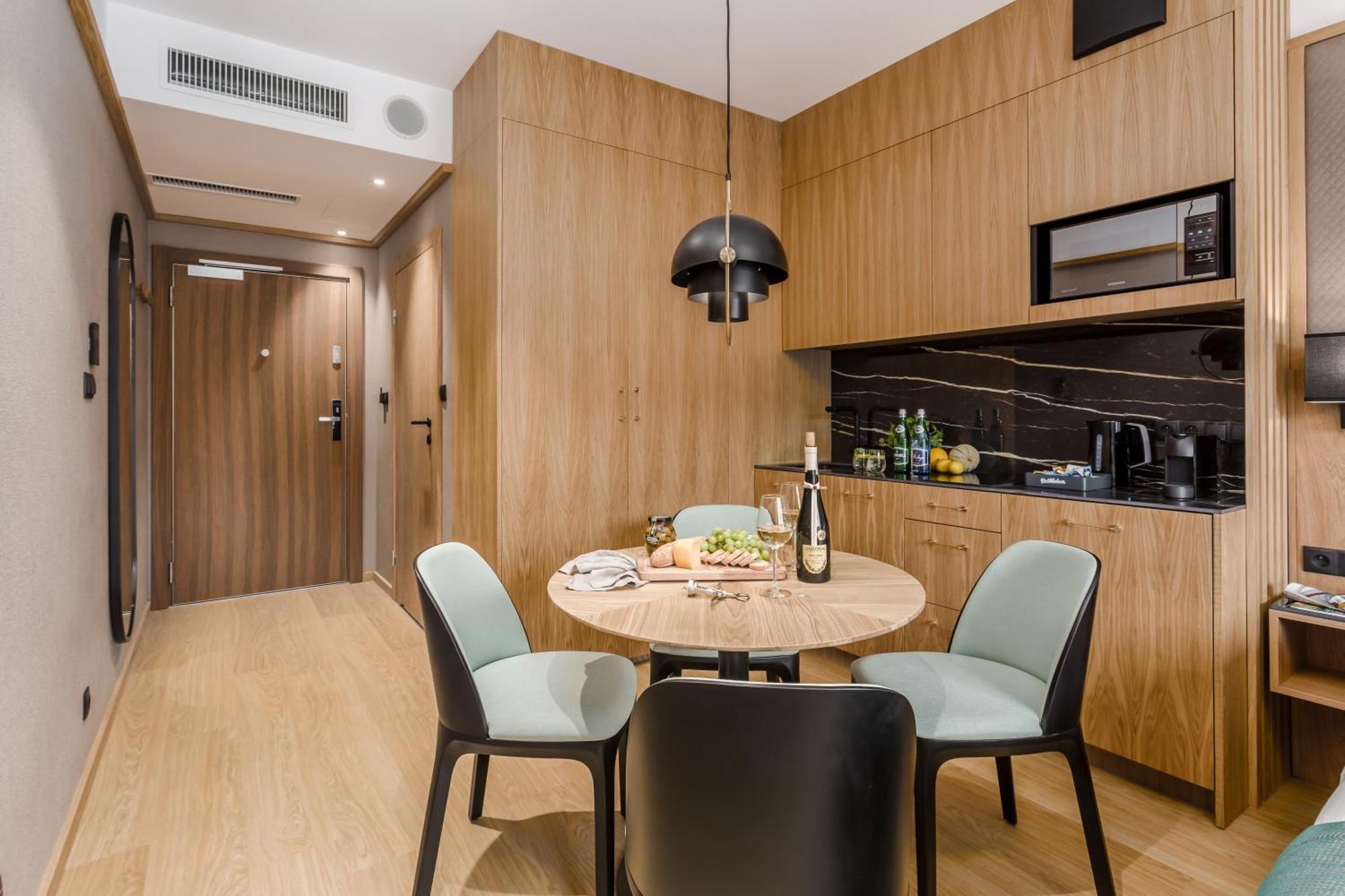 Deo Plaza Apartamenty Premium By Rent Like Home Гданьск Экстерьер фото