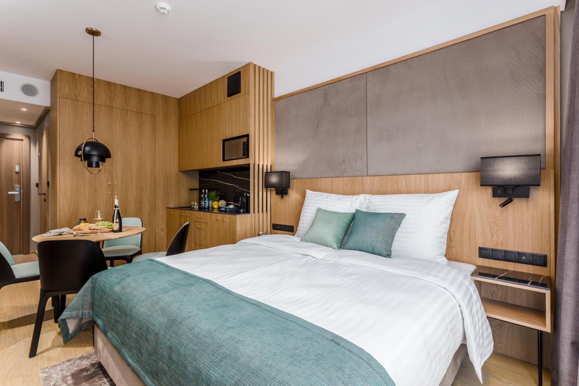 Deo Plaza Apartamenty Premium By Rent Like Home Гданьск Экстерьер фото